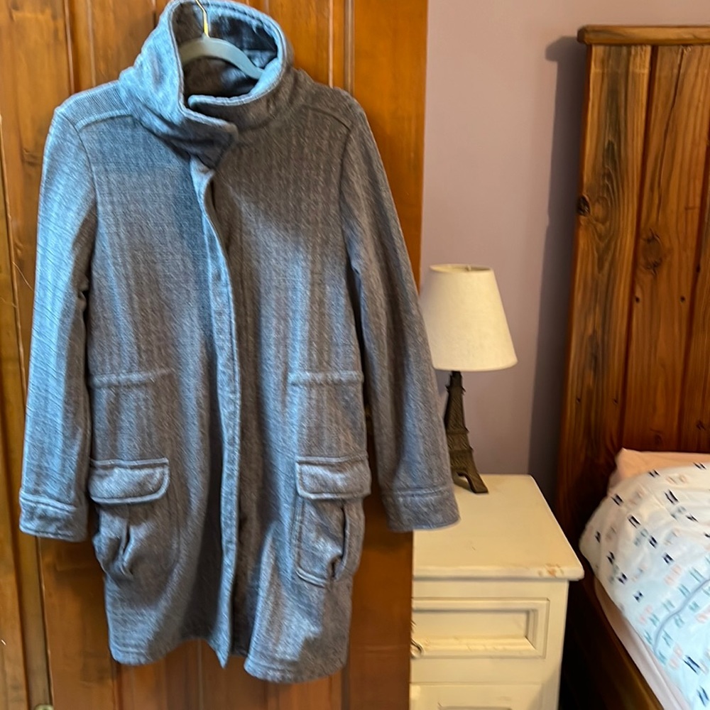 Women’s Patagonia Better Sweater Jacket in size medium